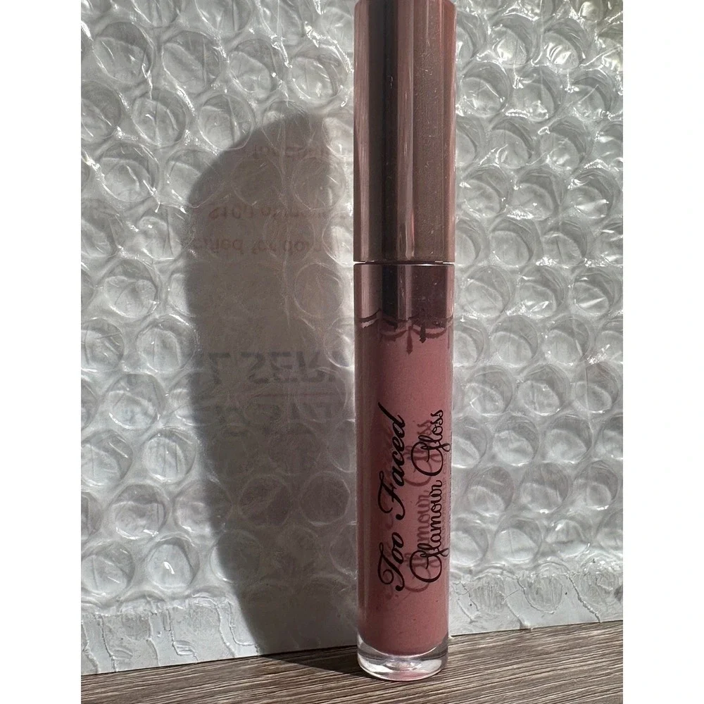 Too Faced Glamour Gloss Sex Pot Pink Volumizing Lip Injection Plumping‎ Gloss